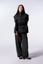 gertrudesit Doudoune Mara avec taille ajustable sans manches oversize