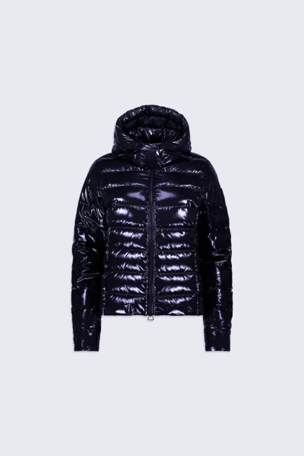 Gertrudesite Doudoune légère et cintrée en nylon brillant, France Bright Dark Night